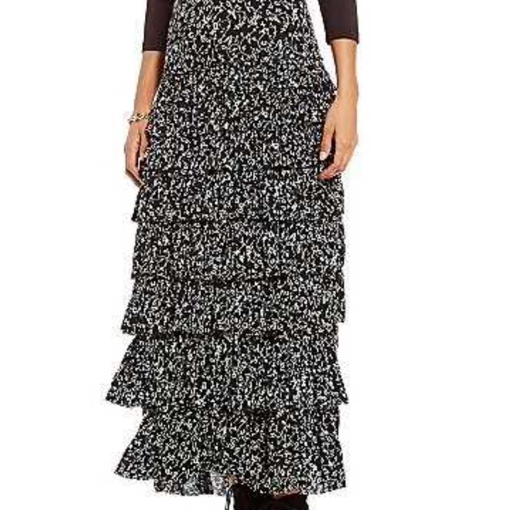 Chelsea & Theodore ruffle maxi skirt S